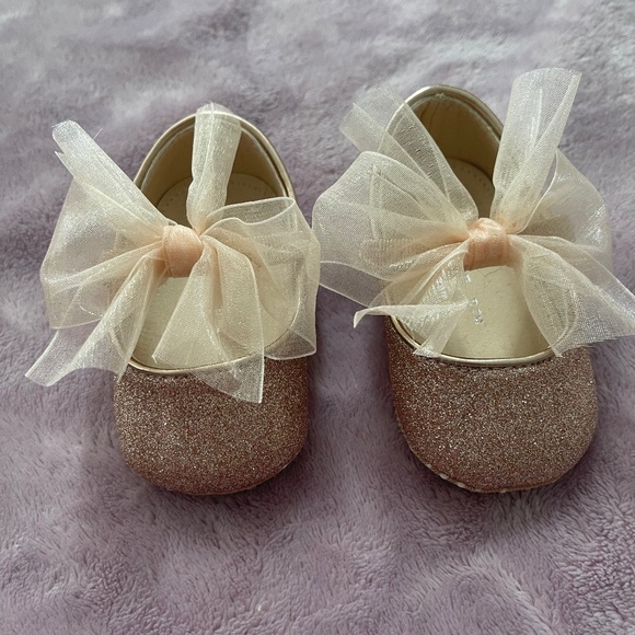Marais Sky Infant Mary Jane Shoes - Picture 1 of 3